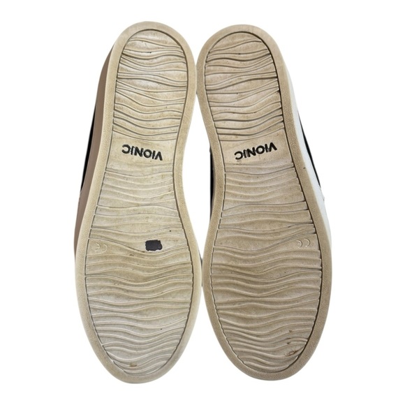 Vionic Gray & Black Suede & Leather Sneakers Size 8.5 Slip On Loafers Comfort - Picture 9 of 14